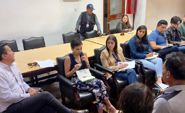 Emprendedores solicitan revisión de la gestión de la Comisaría Municipal tras clausuras de locales