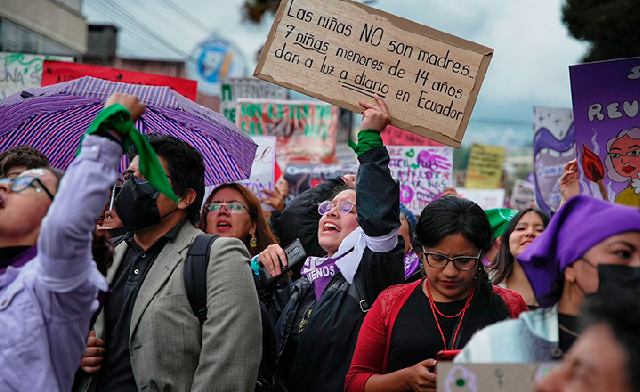 Marchas por el Día Internacional de la Mujer provocarán cierres viales en Quito este fin de semana