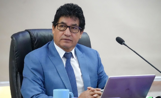 ¿Quién regula el deporte en Rumiñahui?