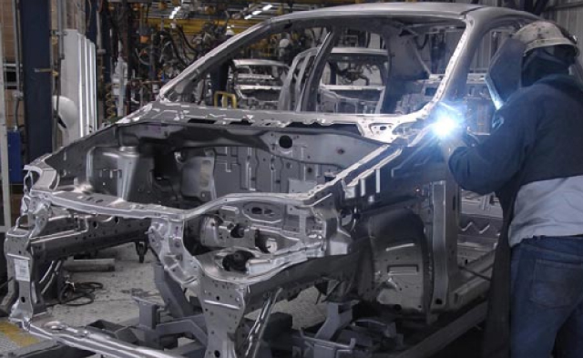 General Motors cierra fábricas en Ecuador y Colombia: Impacto en el mercado automotor