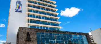 Noboa plantea vender activos del IESS por unos USD 2.000 millones para generar liquidez