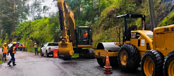 Arranca la obra de la Prefectura en Rumipamba: Asfaltado de la Ruta de los Volcanes