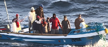 Armada localiza a los 10 tripulantes del Don Rufo tras intervención de Estados Unidos