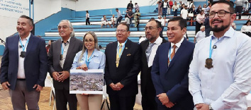 𝐄𝐥 𝐝𝐞𝐩𝐨𝐫𝐭𝐞 𝐞𝐧𝐭𝐫𝐚 𝐚𝐥 𝐝𝐞𝐛𝐚𝐭𝐞 𝐞𝐥𝐞𝐜𝐭𝐨𝐫𝐚𝐥 𝐞𝐧 𝐑𝐮𝐦𝐢ñ𝐚𝐡𝐮𝐢: 𝐜𝐚𝐧𝐝𝐢𝐝𝐚𝐭𝐨𝐬 𝐞𝐱𝐩𝐨𝐧𝐞𝐧 𝐬𝐮𝐬 𝐩𝐫𝐨𝐩𝐮𝐞𝐬𝐭𝐚𝐬